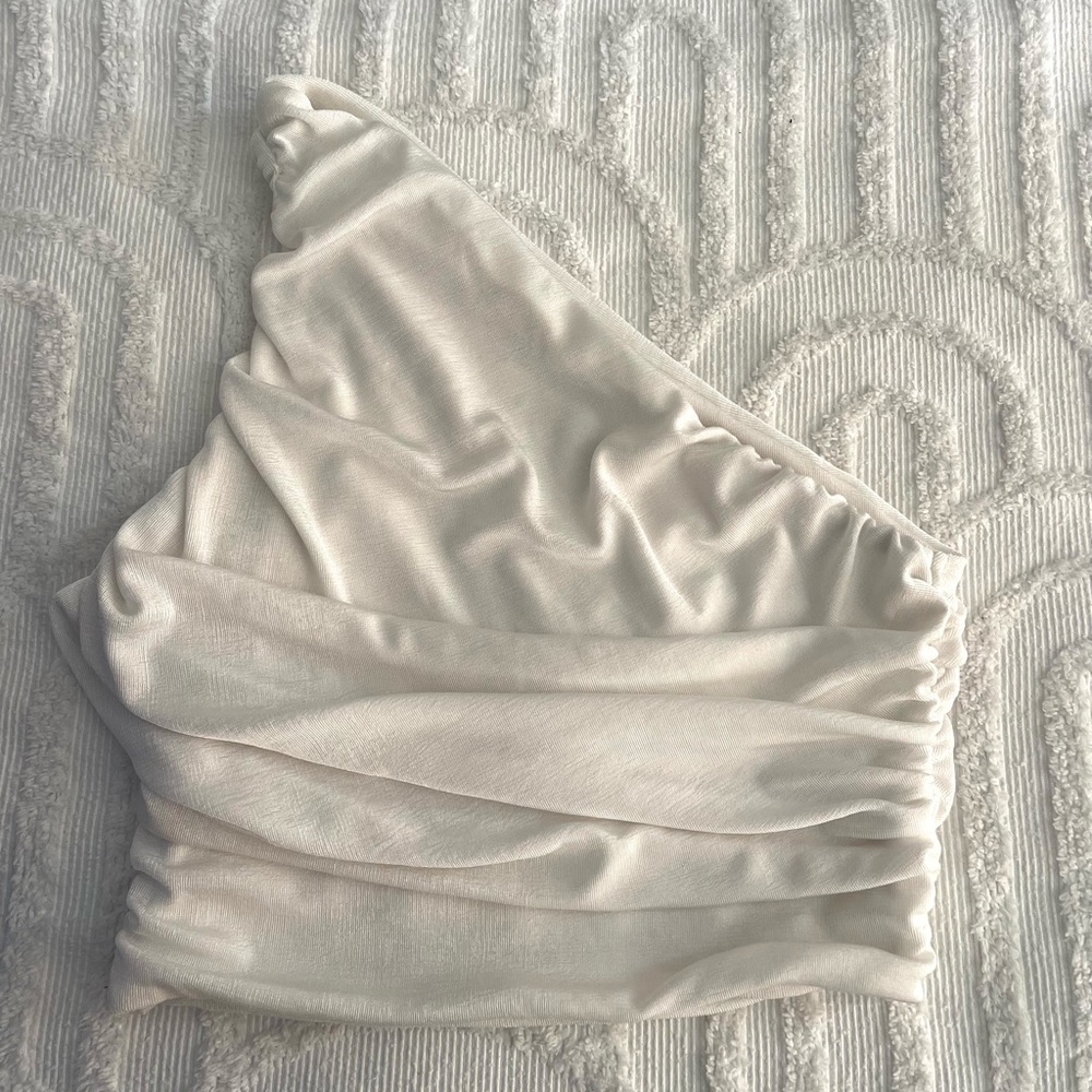 One shoulder White Ruched Crop Top